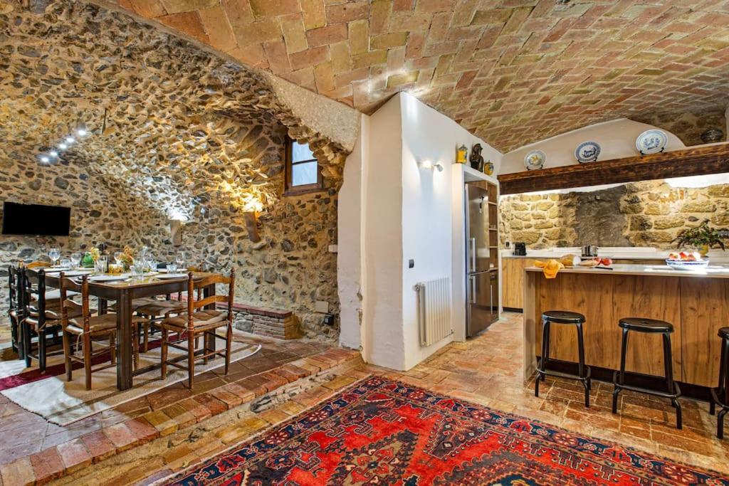 Casa Torre Cruilles Big, Stylish, Modernized 'Castle' Prime Costa Brava With Ac Villa Luaran gambar