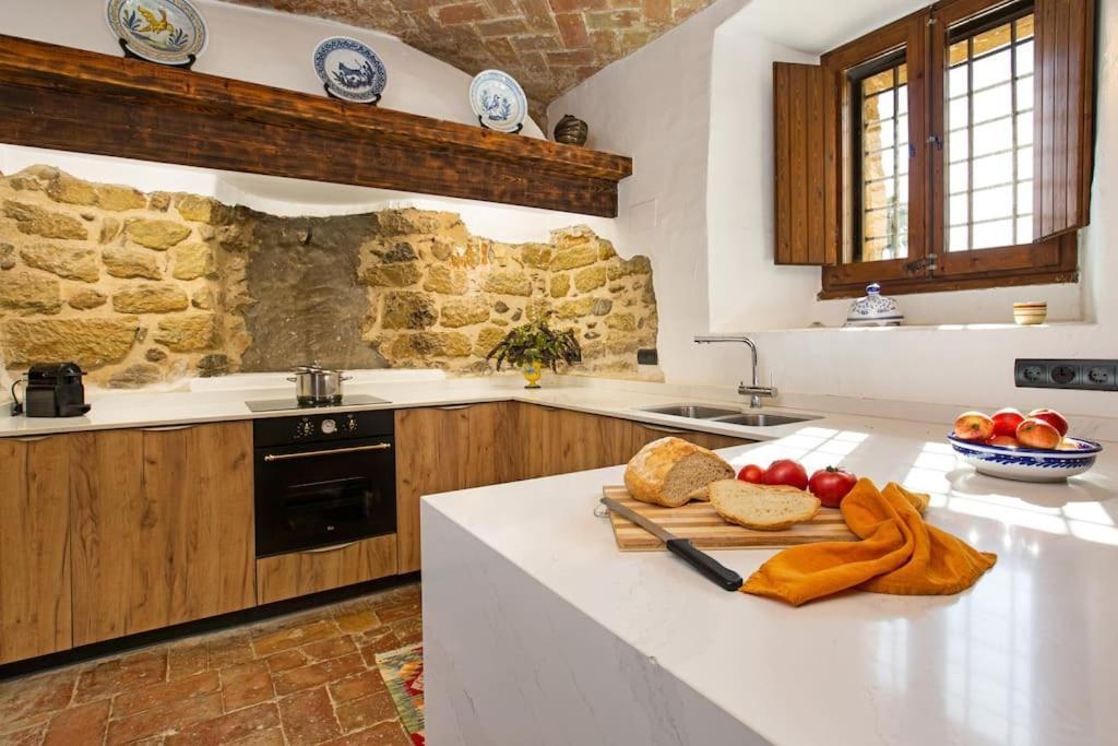 Casa Torre Cruilles Big, Stylish, Modernized 'Castle' Prime Costa Brava With Ac Villa Luaran gambar