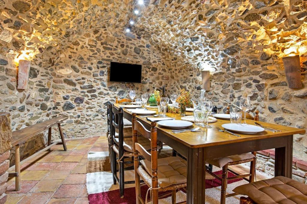 Casa Torre Cruilles Big, Stylish, Modernized 'Castle' Prime Costa Brava With Ac Villa Luaran gambar